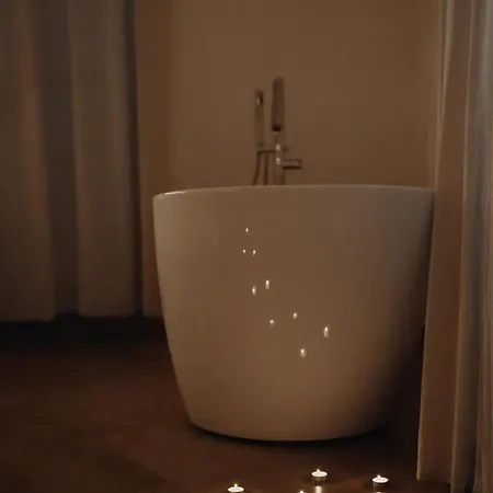 לינה וארוחת בוקר San Michele & Private 4*