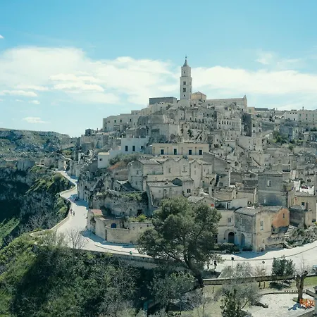 San Michele & Private Bed & Breakfast Matera