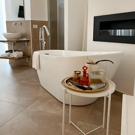 San Michele & Private 4* Matera