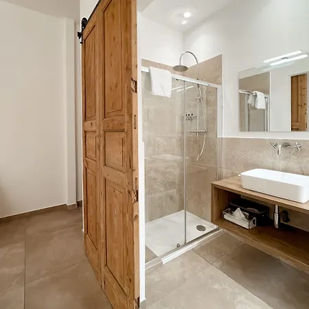 San Michele & Private Bed & Breakfast Matera