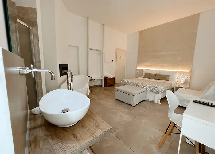 San Michele & Private Bed & Breakfast Matera